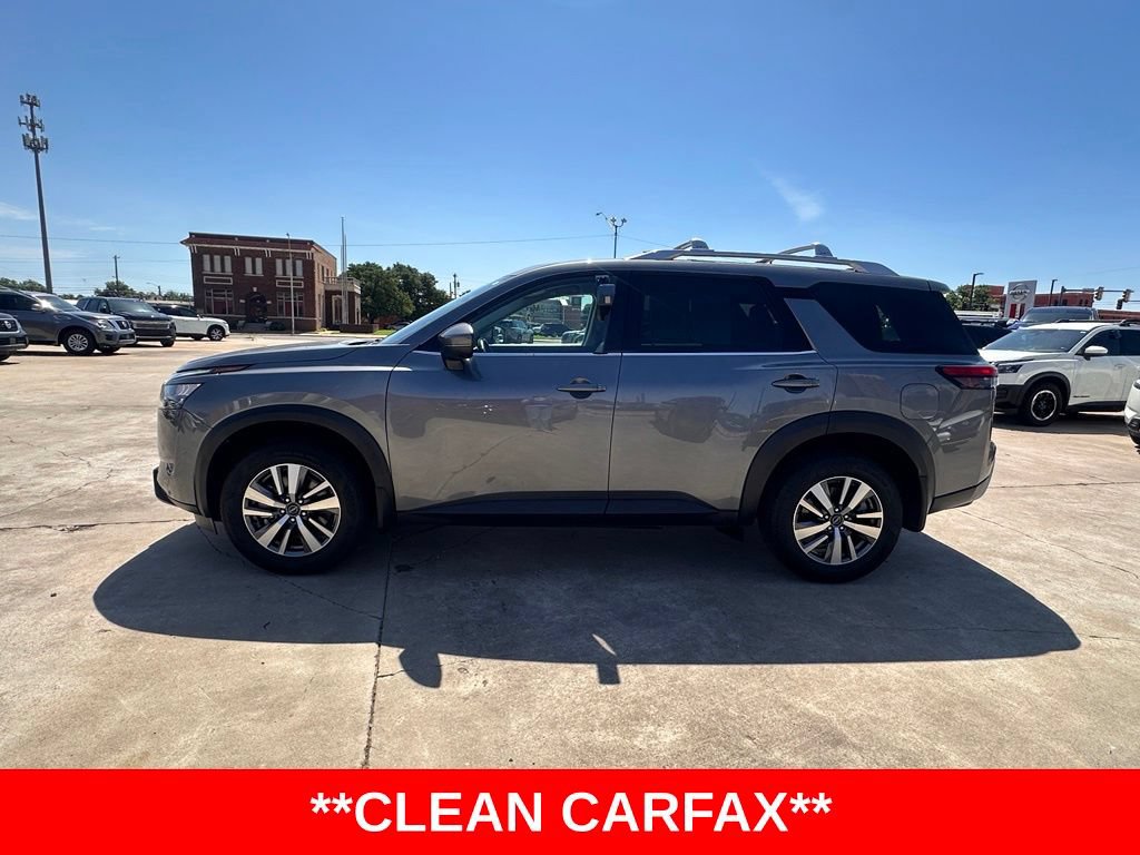 Certified 2025 Nissan Pathfinder SL AWD/4WD image 2