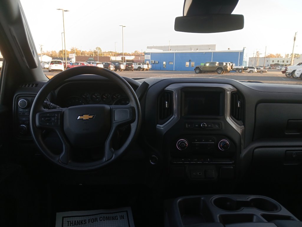 Used 2022 Chevrolet Silverado 1500 Custom image 7
