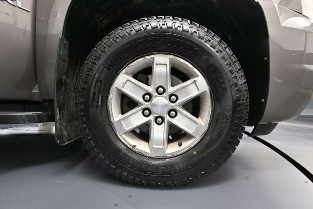 Used 2012 GMC Yukon XL SLT w/ SLT-2 Equipment Package AWD/4WD image 15