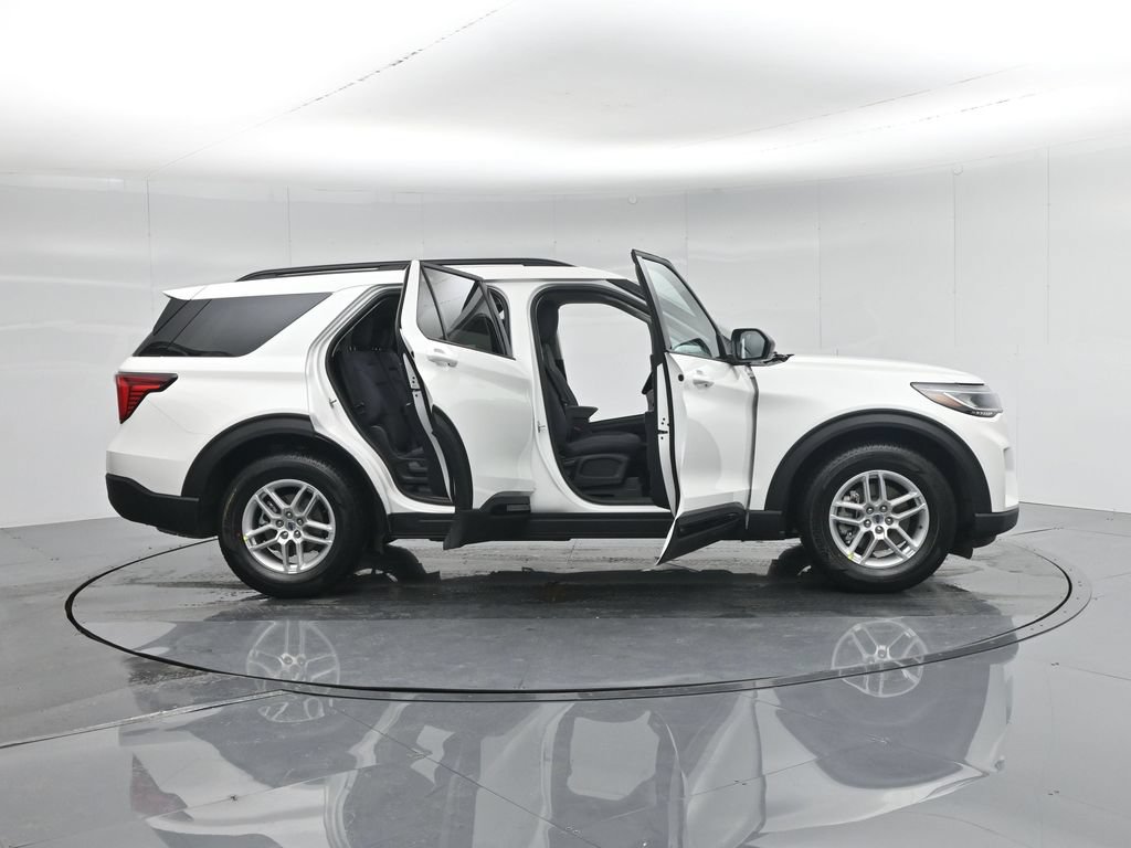 New 2026 Ford Explorer Active RWD image 35