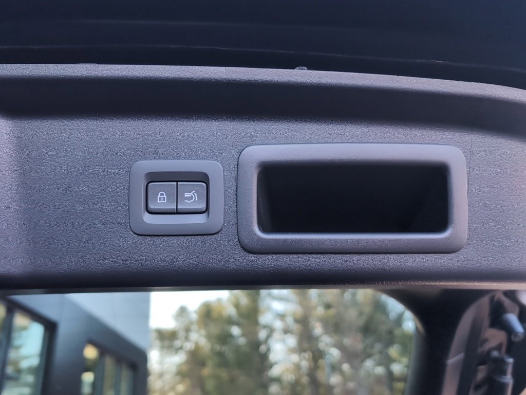 Used 2025 MAZDA CX-30 AWD 2.5 S w/ Premium Package image 9