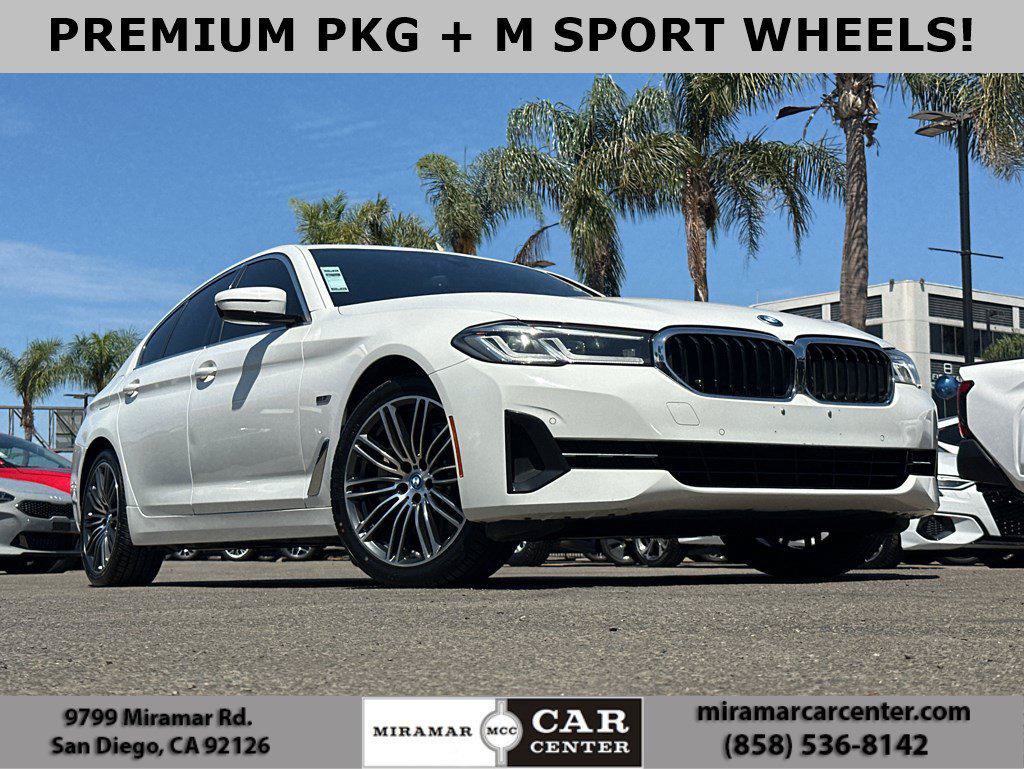 Used 2023 BMW 530e RWD image 1