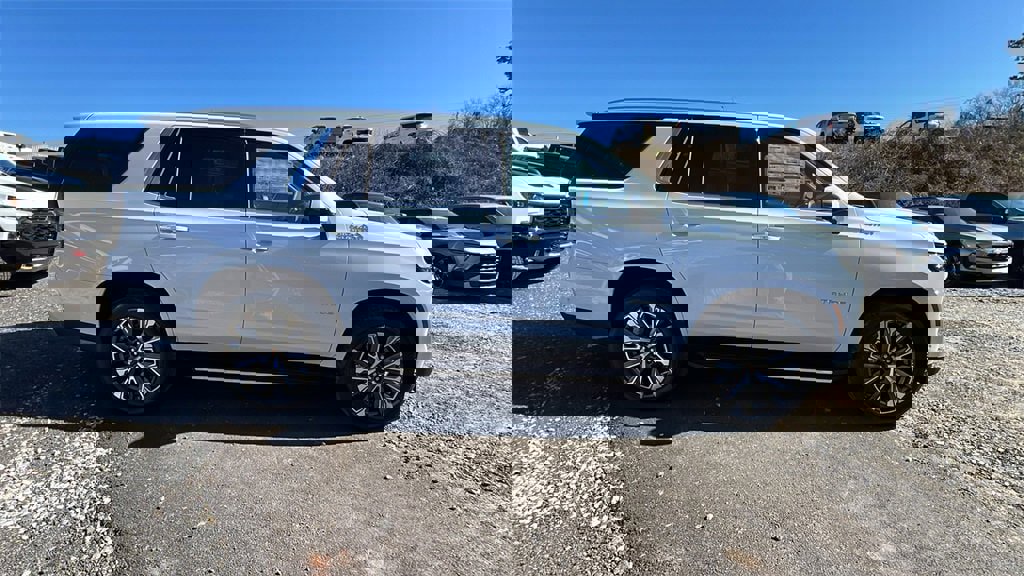 New 2026 Chevrolet Tahoe High Country w/ Sun And Tow Package image 4