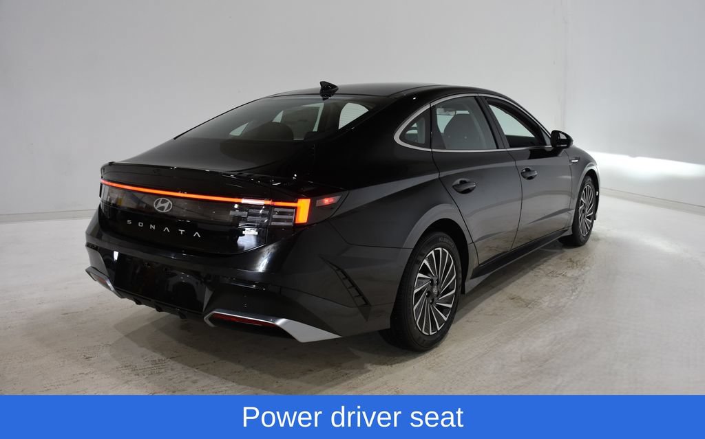 New 2026 Hyundai Sonata SEL FWD image 4