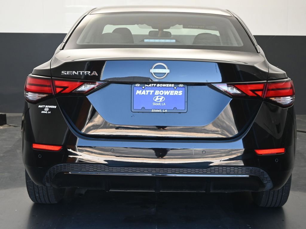 Used 2025 Nissan Sentra S image 16