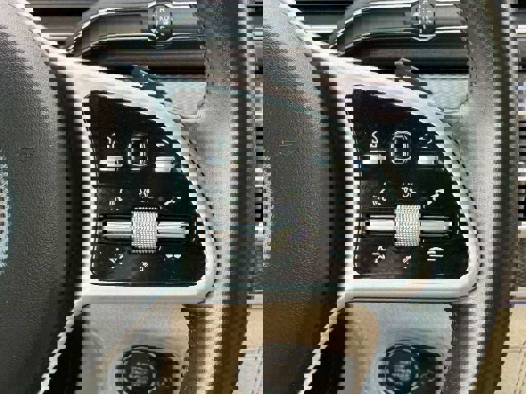 Used 2021 Mercedes-Benz GLE 450 4MATIC image 23