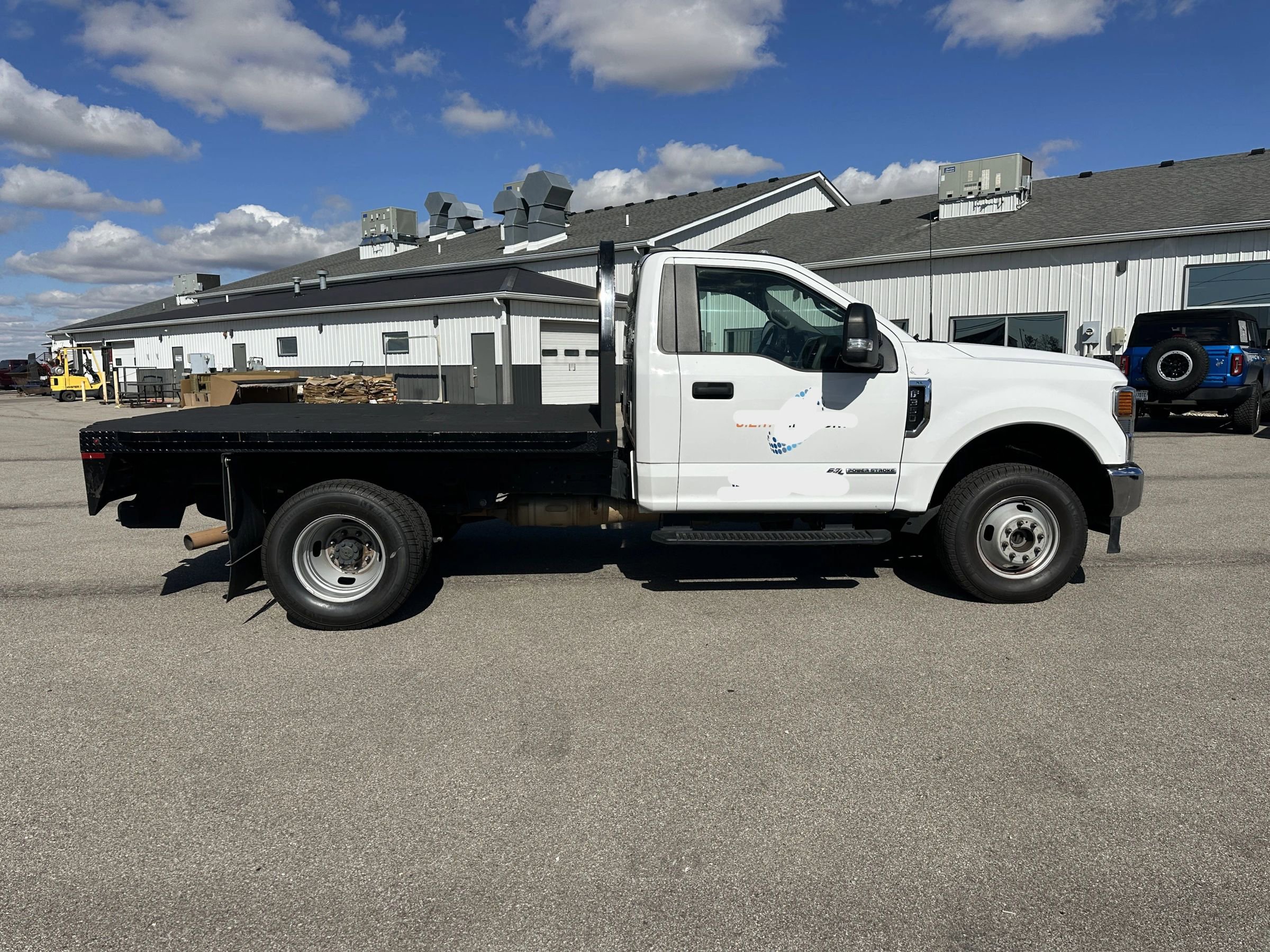 Used 2022 Ford F350 XL w/ Power Equipment Group image 8