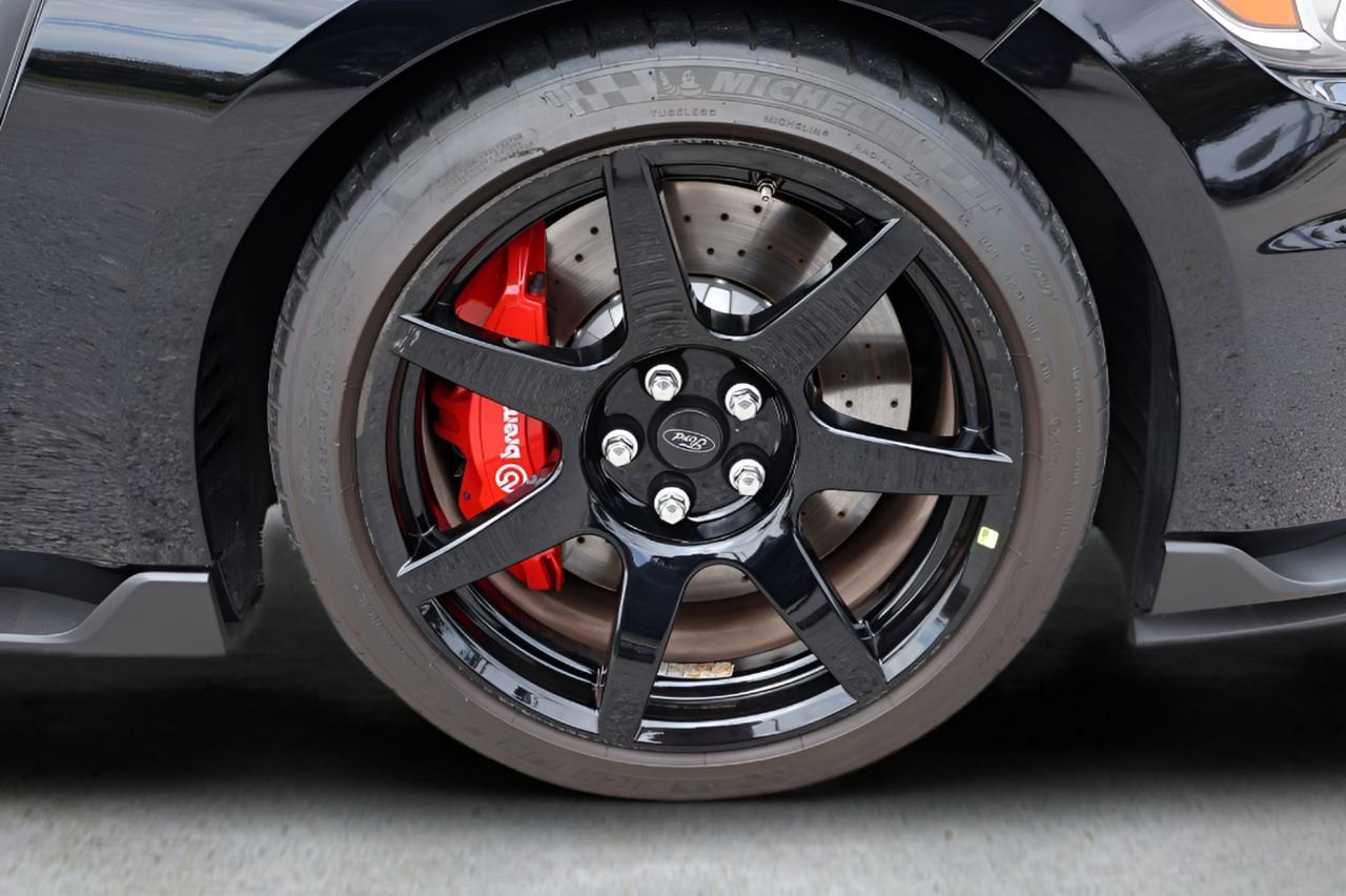 Used 2018 Ford Mustang Shelby GT350R w/ GT350R Equipment Group 920A image 15