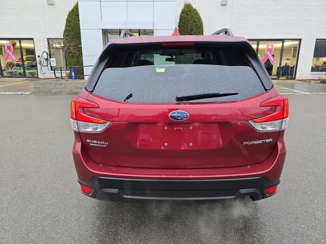 Certified 2023 Subaru Forester Premium image 4