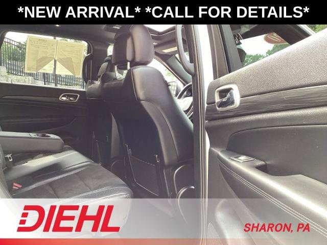 Used 2020 Jeep Grand Cherokee Altitude AWD/4WD image 13