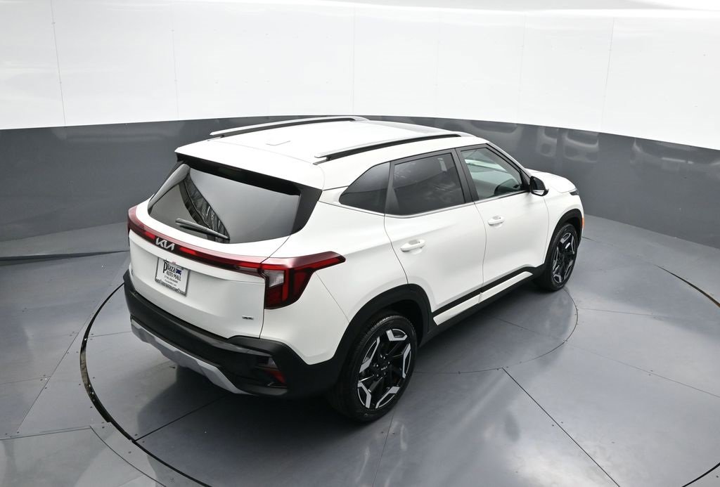 Certified 2025 Kia Seltos SX w/ SX Sunroof Package image 39