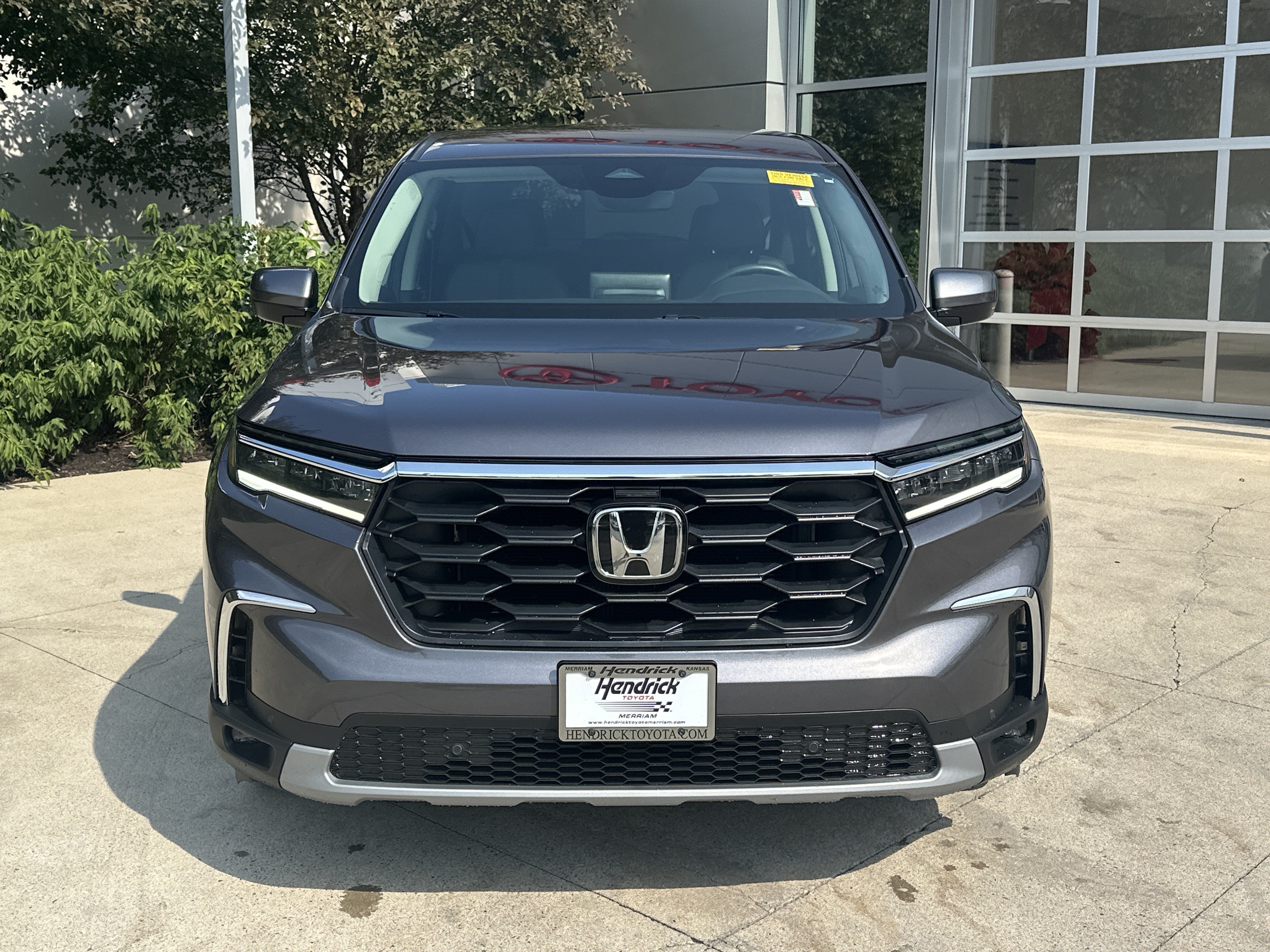 Used 2025 Honda Pilot EX-L image 5