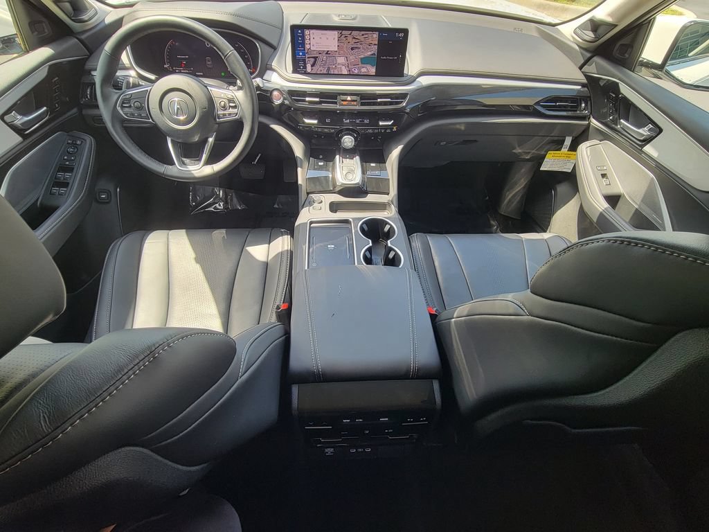 Certified 2026 Acura MDX w/ Technology Package FWD image 16