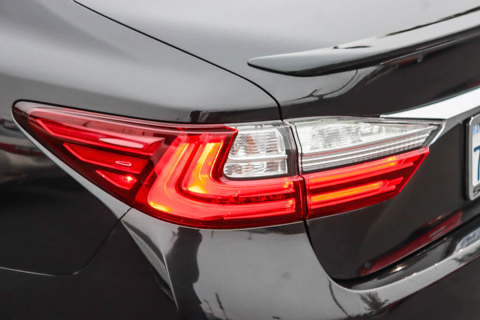 Used 2017 Lexus ES 350 image 8