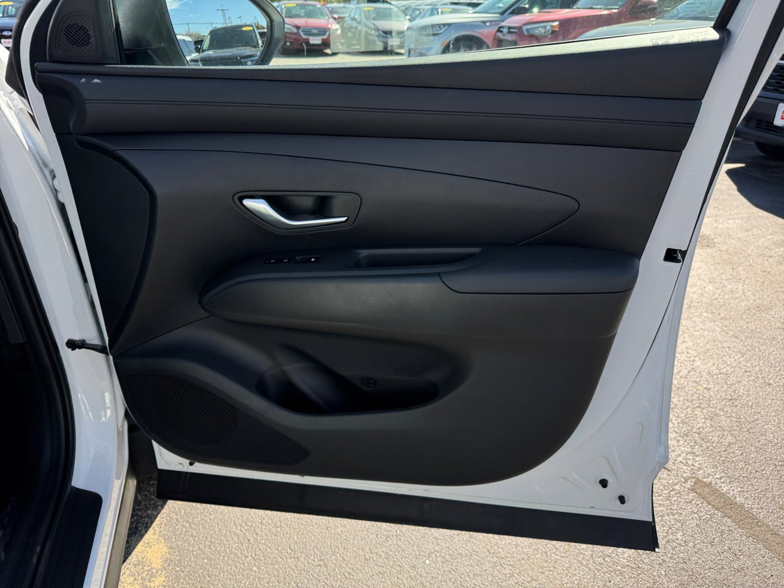 New 2025 Hyundai Tucson SE image 29
