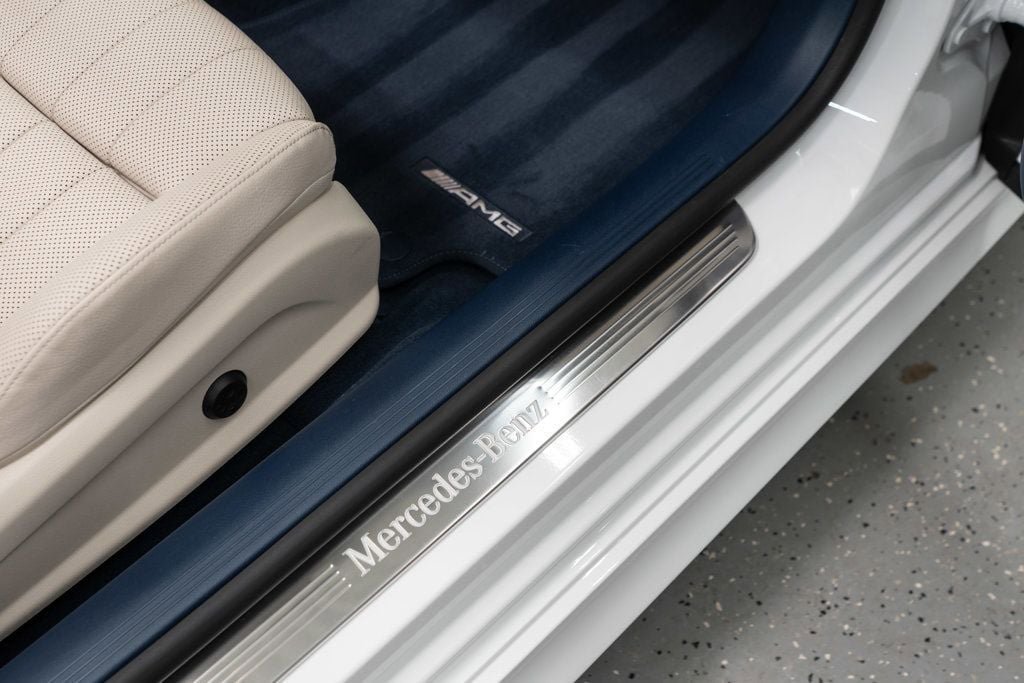 Used 2022 Mercedes-Benz E 450 4MATIC Cabriolet image 14
