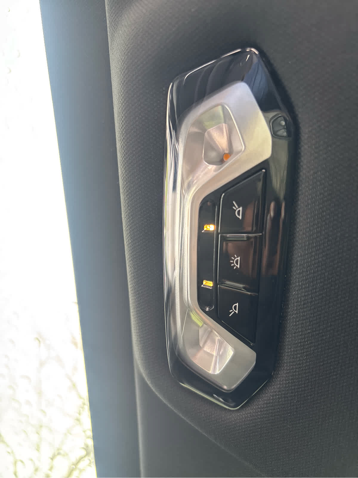 Used 2026 BMW X6 xDrive40i AWD/4WD image 12