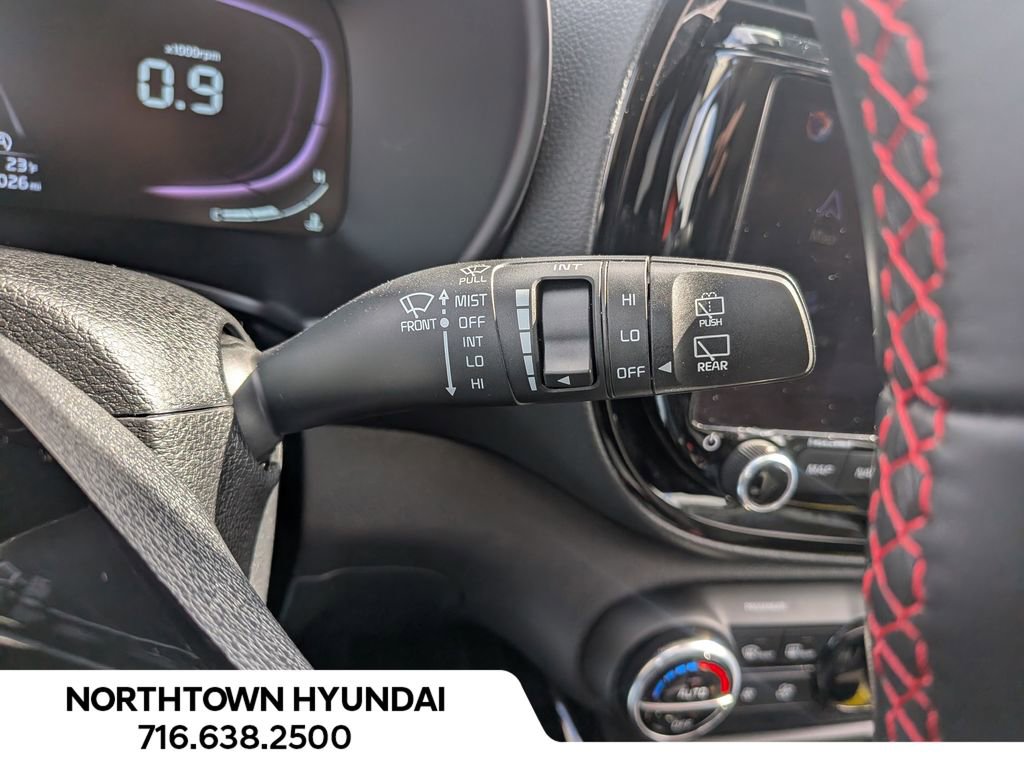 Used 2023 Kia Soul GT-Line image 29