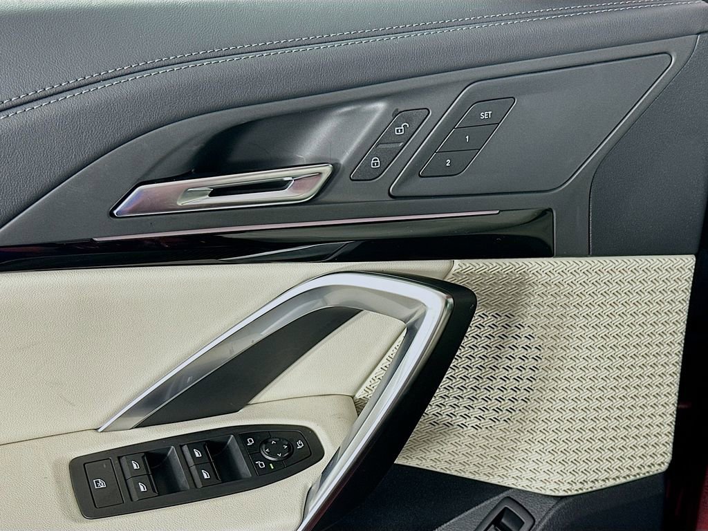 New 2026 BMW X1 xDrive28i w/ Technology Package image 23