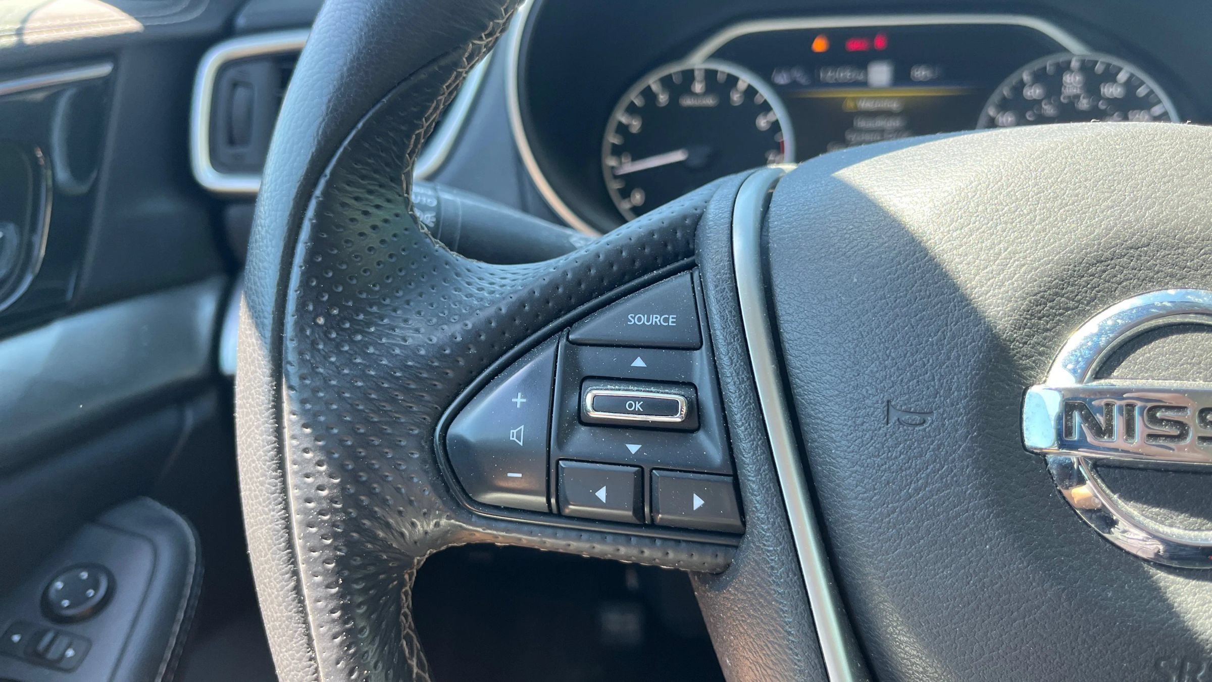 Used 2020 Nissan Maxima 3.5 SV w/ Floor Mat Group FWD image 24