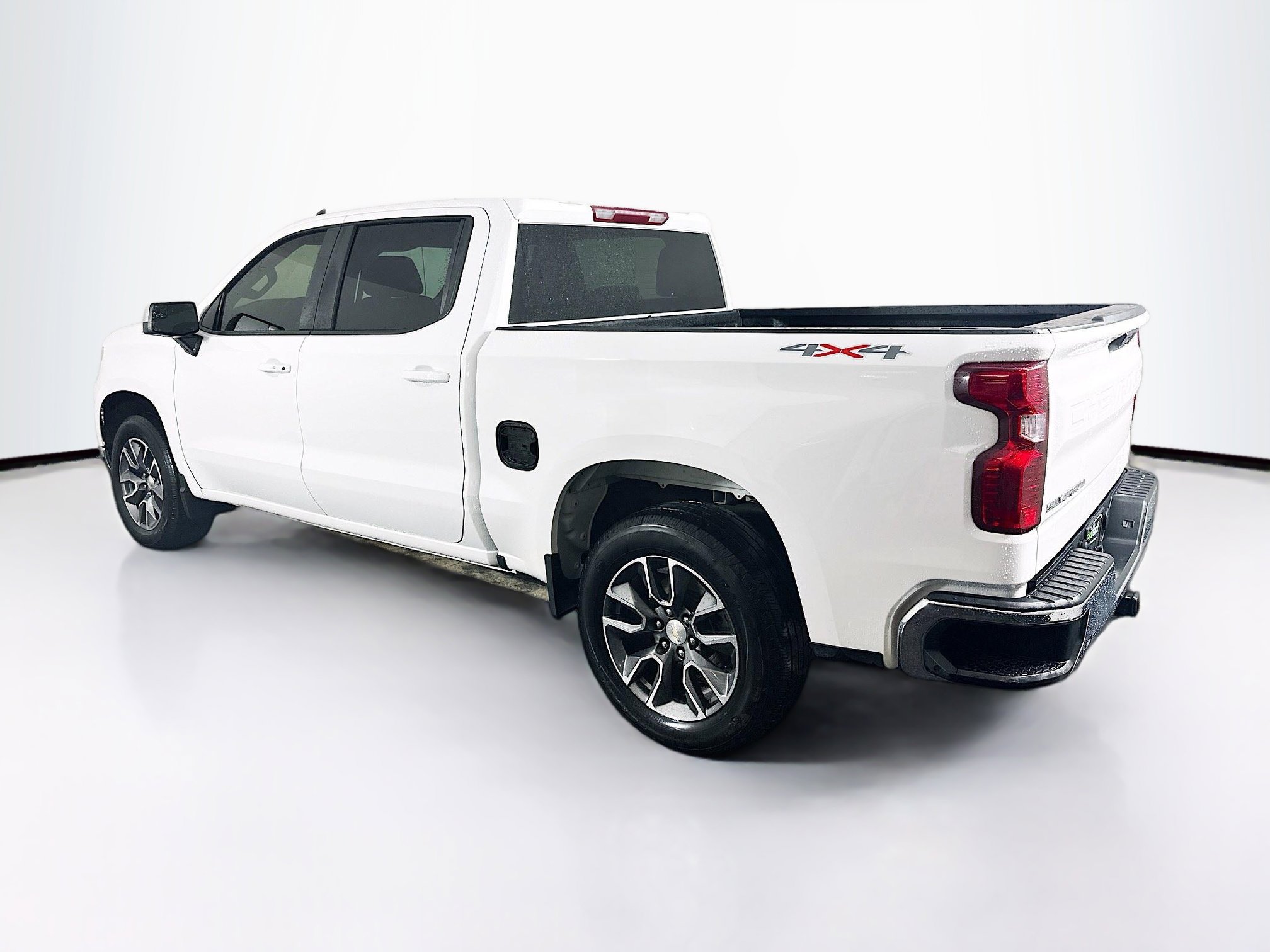 Used 2022 Chevrolet Silverado 1500 LT image 5