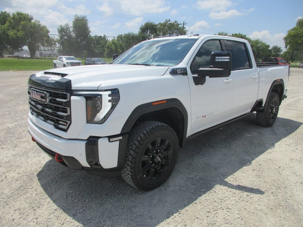 New 2026 GMC Sierra 2500 AT4 w/ AT4 Premium Plus Package AWD/4WD image 11