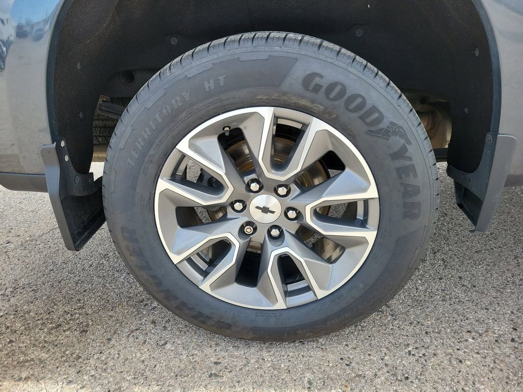 Certified 2021 Chevrolet Silverado 1500 RST image 5