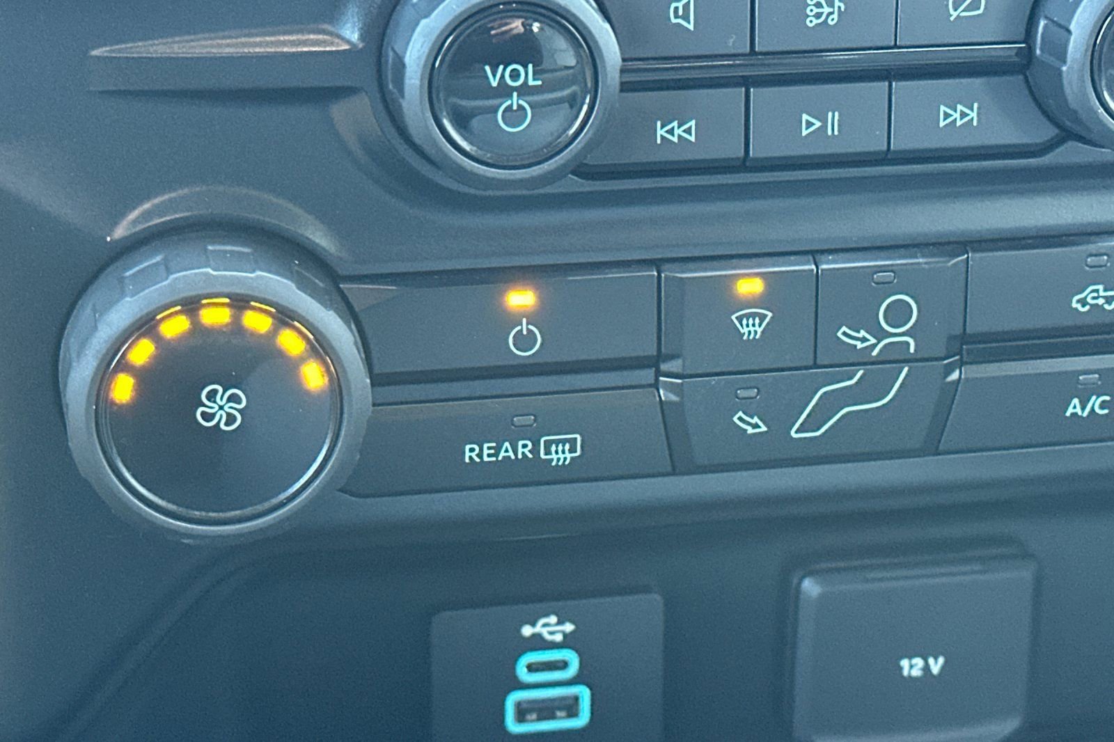 Used 2024 Ford F250 XL w/ 360-Degree Camera Package image 28