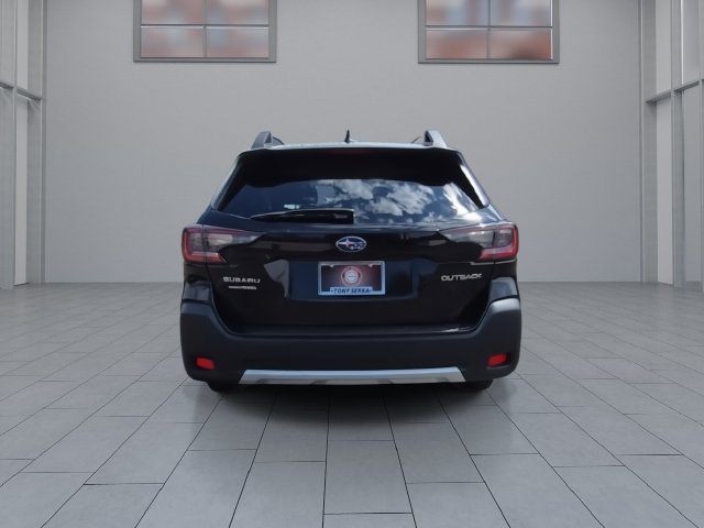 Used 2024 Subaru Outback Limited AWD/4WD image 7