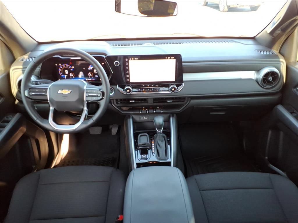 Used 2024 Chevrolet Colorado LT w/ LT Convenience Package RWD image 24