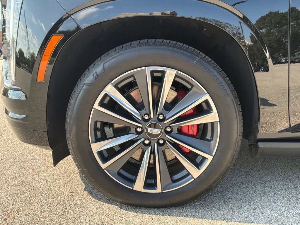 New 2026 Cadillac Escalade ESV Sport w/ Touring Package AWD/4WD image 12