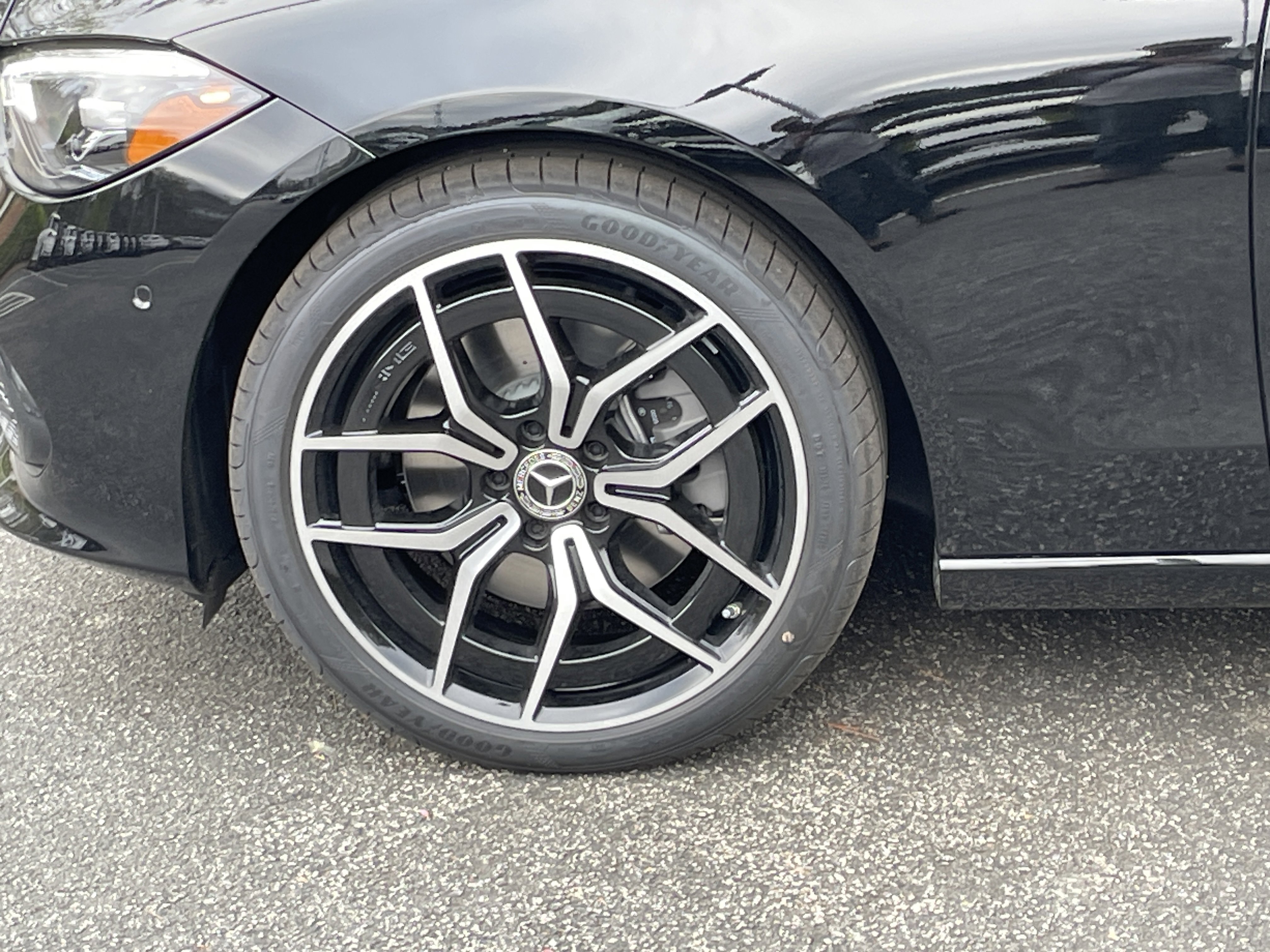 New 2026 Mercedes-Benz C 300 4MATIC Sedan image 16