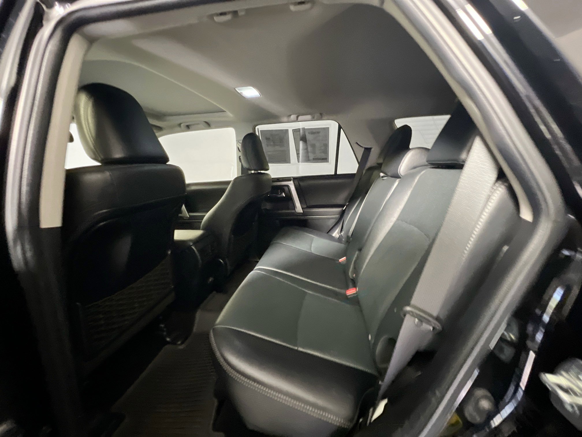 Used 2022 Toyota 4Runner Limited AWD/4WD image 29