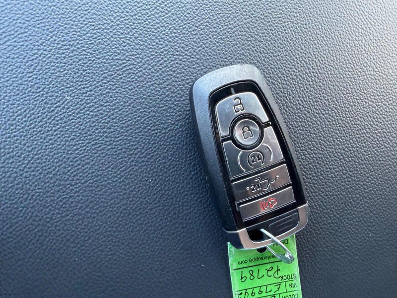 Used 2025 Ford F150 Lariat AWD/4WD image 61