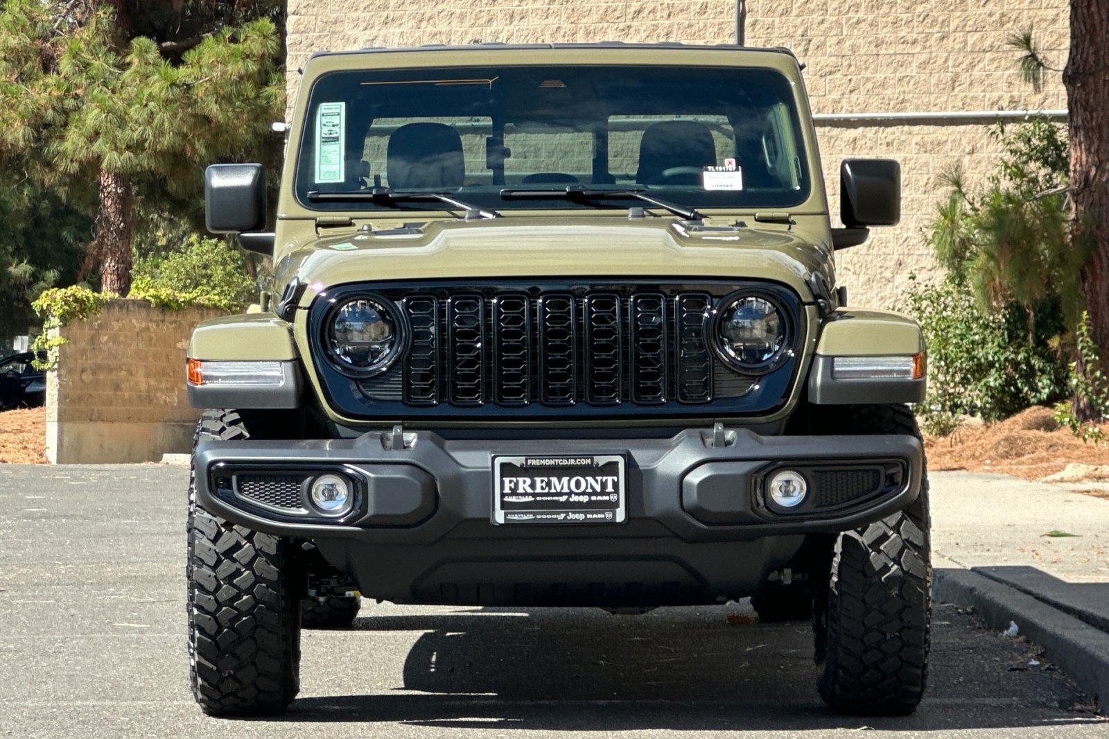 New 2026 Jeep Gladiator Sport AWD/4WD image 8