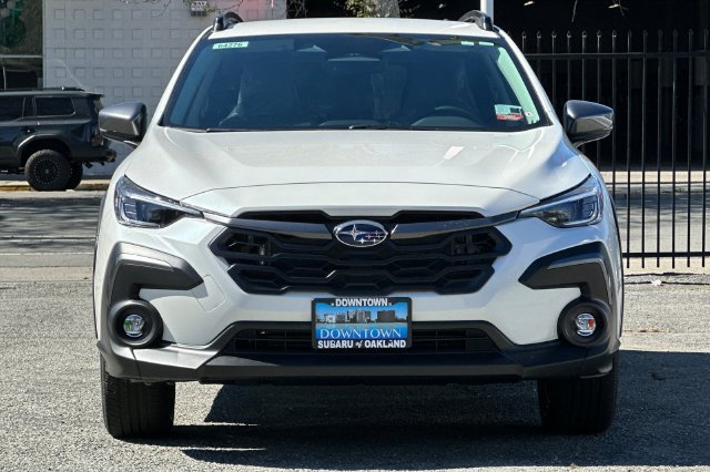 Used 2026 Subaru Crosstrek 2.5i Limited AWD/4WD image 3