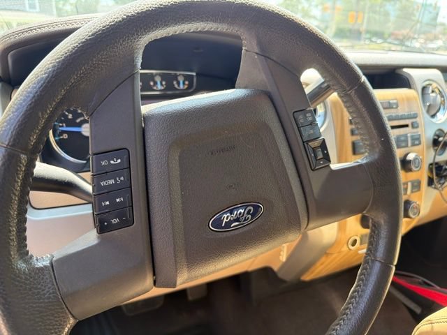 Used 2011 Ford F150 Lariat w/ Lariat Chrome Pkg RWD image 13
