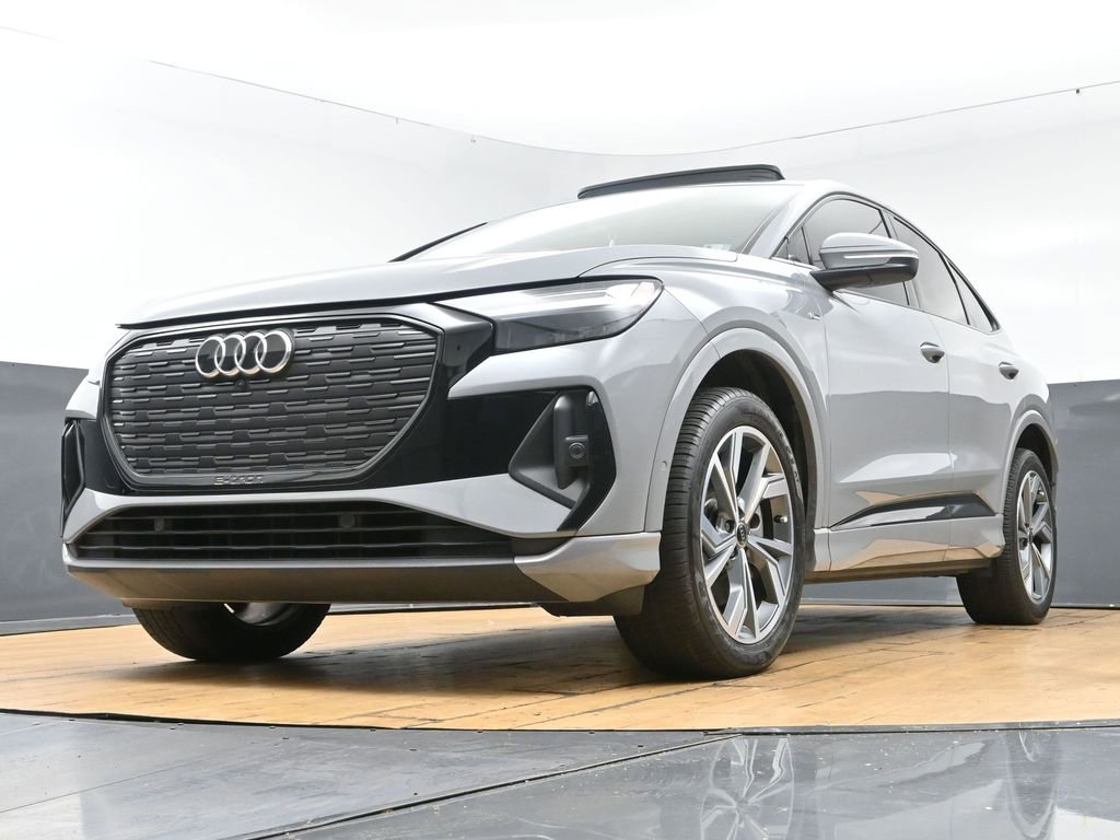 Used 2024 Audi Q4 e-tron Premium Plus w/ Premium Plus AWD/4WD image 51