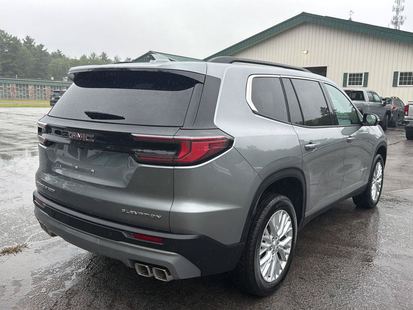 New 2026 GMC Acadia Elevation w/ Elevation Premium Package AWD/4WD image 7