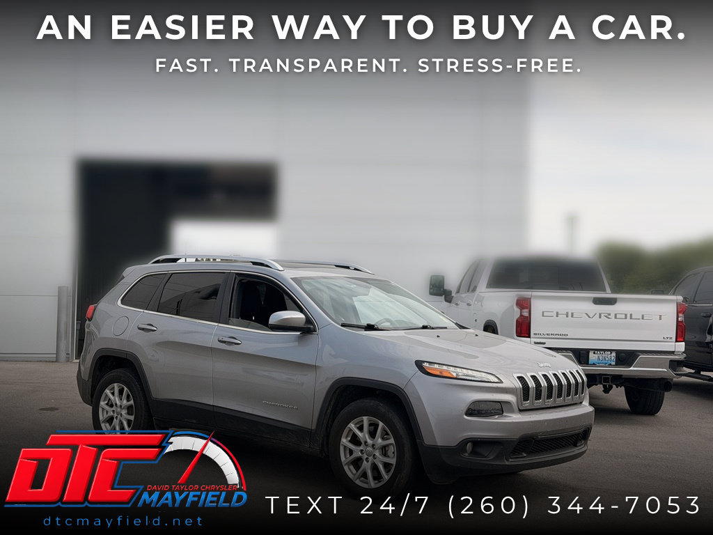 Used 2017 Jeep Cherokee Latitude w/ Comfort/Convenience Group