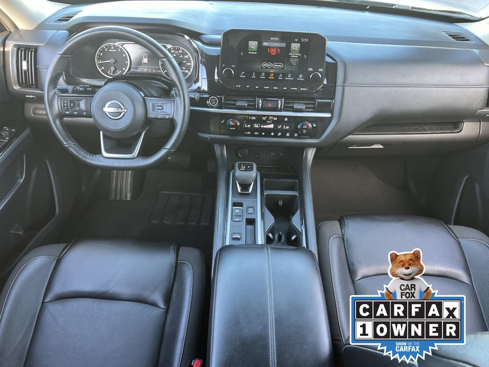 Used 2024 Nissan Pathfinder SL w/ Lighting Package (N92) FWD image 16