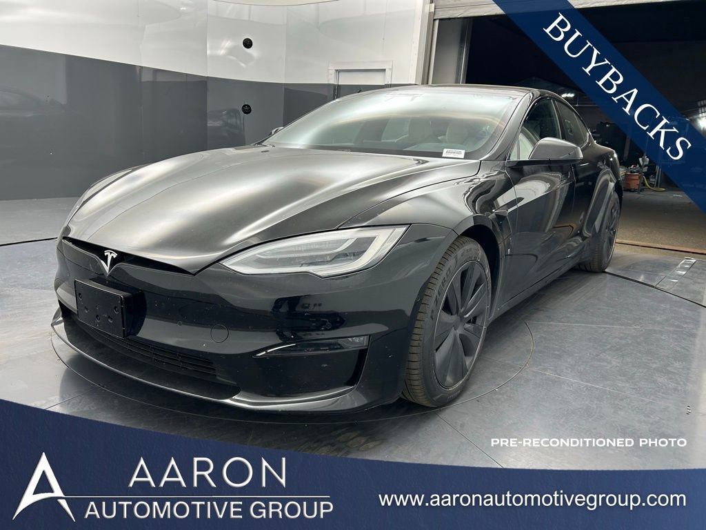 Used 2021 Tesla Model S Plaid image 1