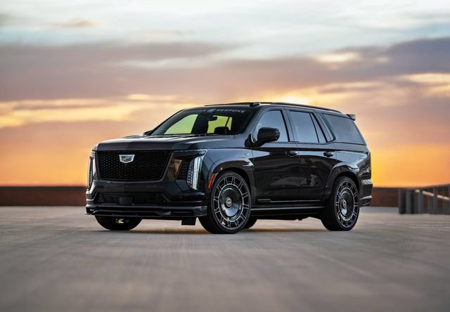 Used 2026 Cadillac Escalade Platinum Sport w/ LPO, ONYX Package AWD/4WD image 1
