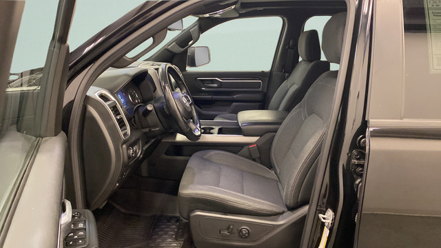 Used 2019 RAM 1500 Big Horn AWD/4WD image 16
