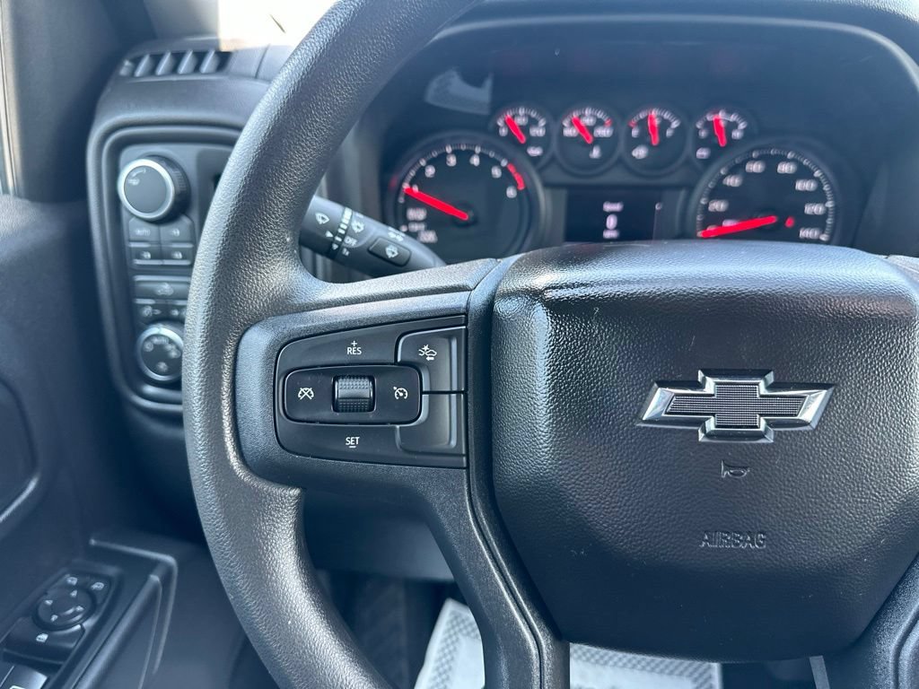 Used 2026 Chevrolet Silverado 1500 Custom Trail Boss w/ LPO, Dark Essentials Package AWD/4WD image 19