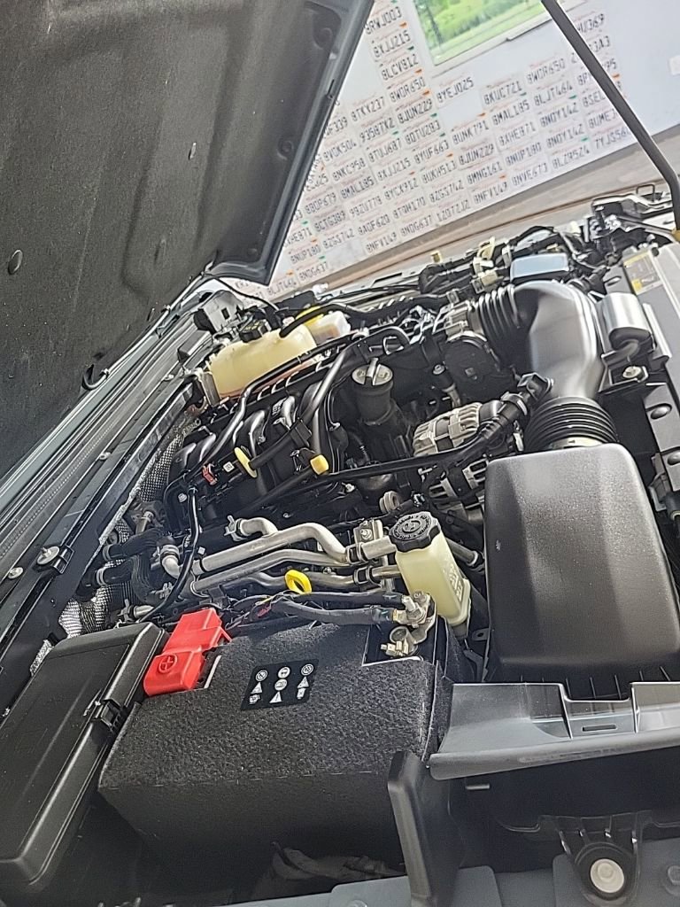 Used 2024 Jeep Wrangler Sahara image 19