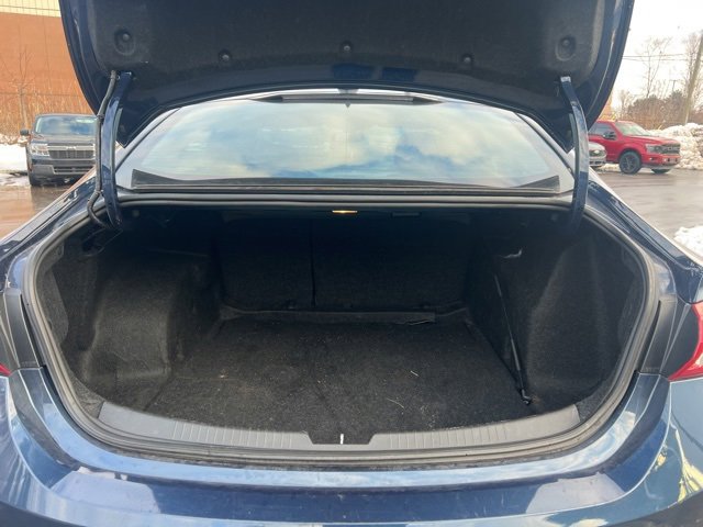 Used 2022 Chevrolet Malibu LT image 13