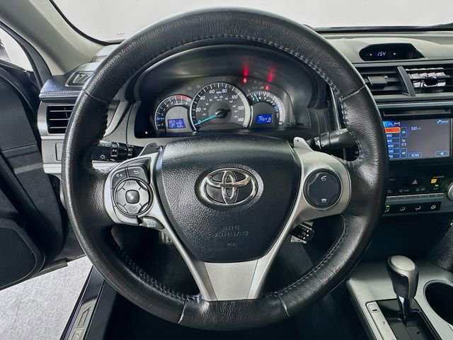 Used 2012 Toyota Camry SE FWD image 21