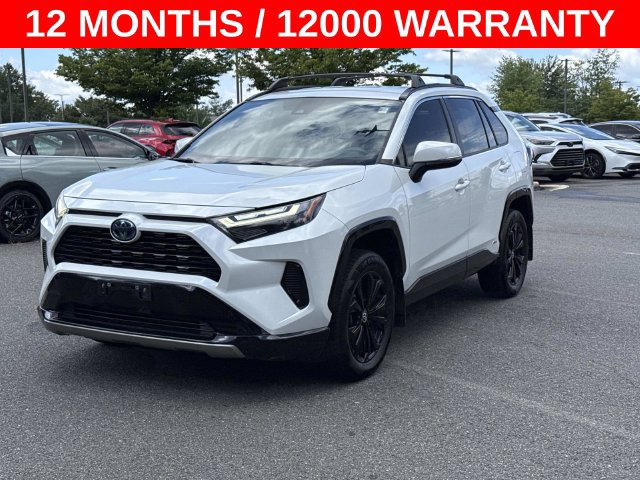 Used 2024 Toyota RAV4 SE AWD/4WD image 5
