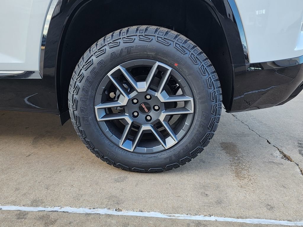 New 2026 GMC Terrain AT4 w/ Convenience Package III image 55